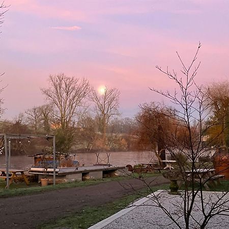 Moon River Chambre D'Hote Saint-Junien Luaran gambar